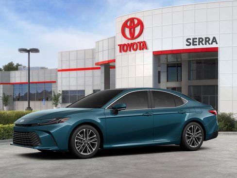 New 2026 Toyota Camry XLE image 28