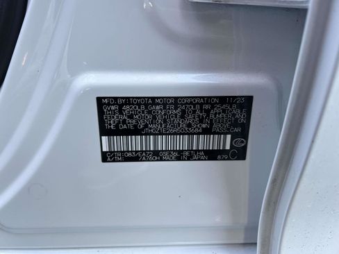 Used 2024 Lexus IS 350 F Sport w/ Memory Package image 15