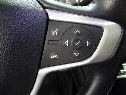 Used 2020 GMC Acadia SLT image 8