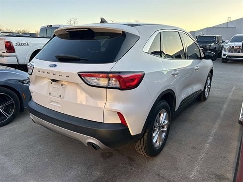 Used 2022 Ford Escape SE w/ Convenience Package image 4