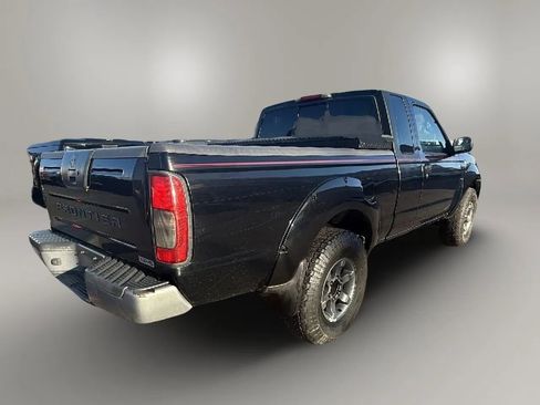 Used 2002 Nissan Frontier XE w/ (BCP) Body-Color Pkg image 5