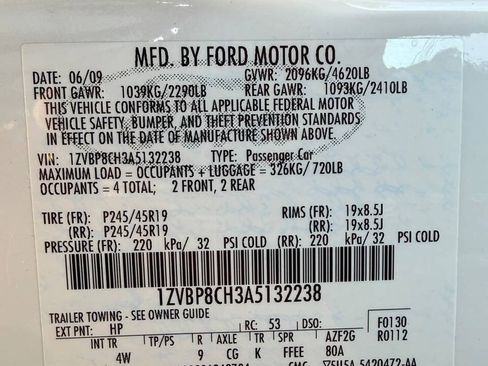 Used 2010 Ford Mustang GT RWD image 29