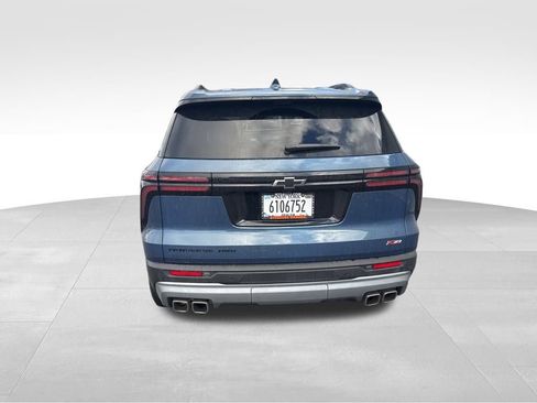 Used 2024 Chevrolet Traverse Z71 w/ Enhanced Driving Package image 4