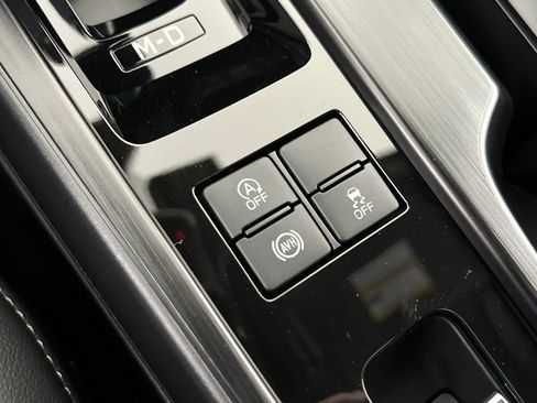 New 2026 Subaru Outback Limited AWD/4WD image 31