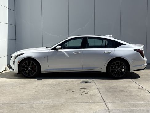 Used 2025 Cadillac CT5 Sport RWD image 4