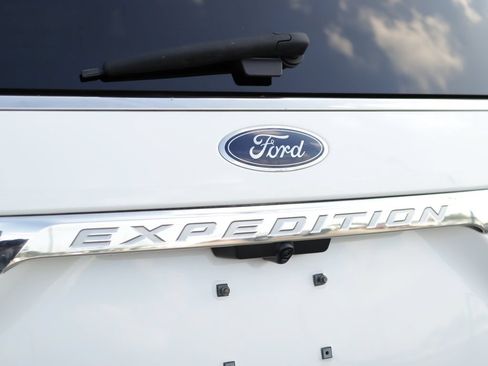 Used 2021 Ford Expedition Max XLT AWD/4WD image 40