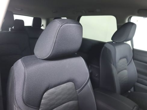 New 2026 Nissan Pathfinder SV AWD/4WD image 33