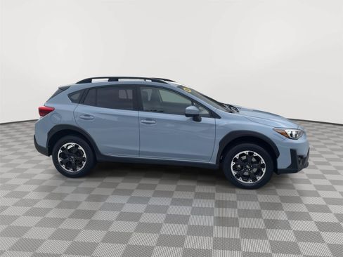 Used 2021 Subaru Crosstrek 2.0i Premium w/ Moonroof Package AWD/4WD image 15