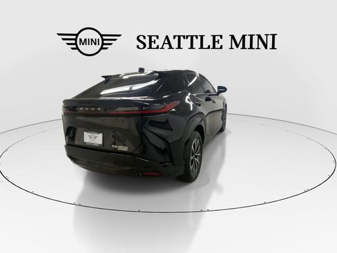 Used 2024 Lexus RZ 450e Premium w/ Accessory Package (Z1) AWD/4WD image 11