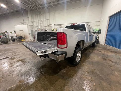 Used 2014 GMC Sierra 2500 SLE w/ SLE Preferred Package image 30