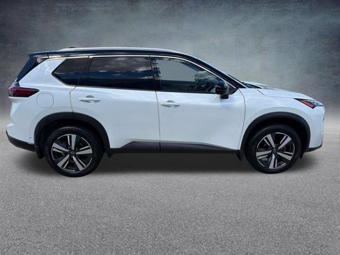 Used 2024 Nissan Rogue SL w/ SL Premium Package AWD/4WD image 6