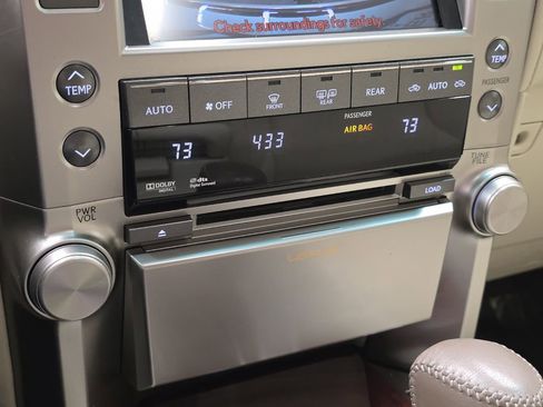 Used 2011 Lexus GX 460 Premium w/ Comfort Plus Pkg image 41