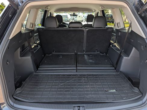 Certified 2023 Volkswagen Atlas SE w/ Black Wheel Package AWD/4WD image 18