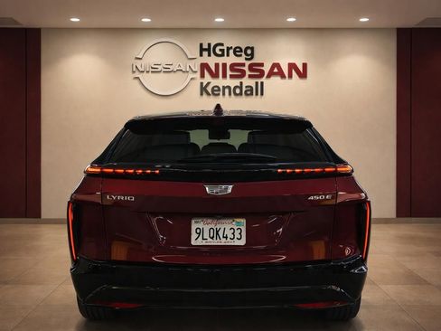 Used 2024 Cadillac Lyriq Sport RWD image 6
