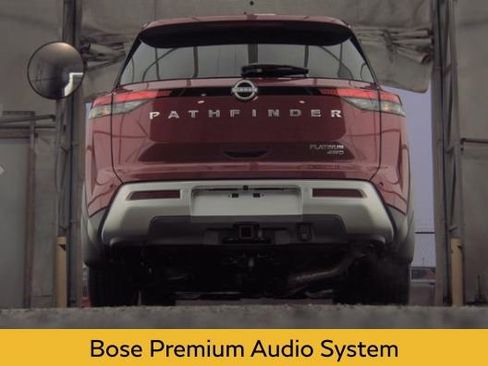 Used 2024 Nissan Pathfinder Platinum w/ Cargo Package image 4