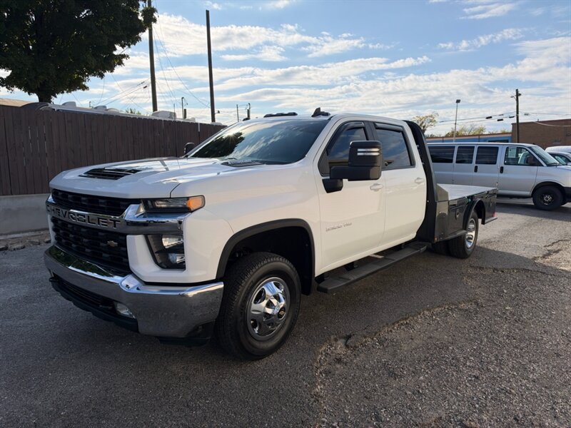 Used 2020 Chevrolet Silverado 3500 LT w/ Convenience Package AWD/4WD image 6
