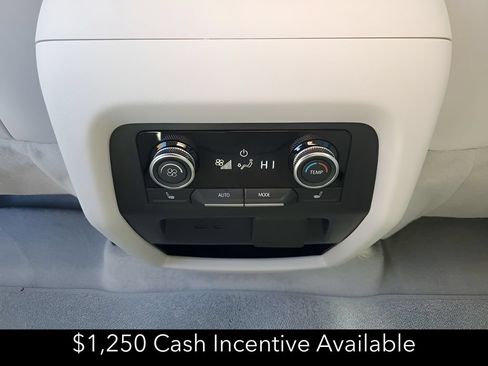 New 2026 Buick Enclave Avenir w/ Super Cruise Package FWD image 21