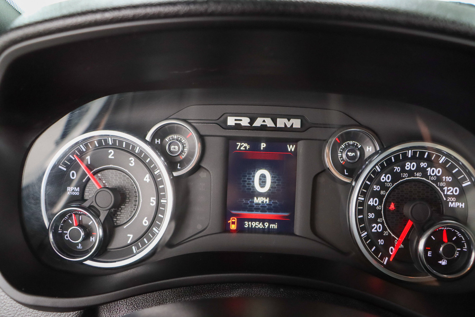 Used 2024 RAM 2500 Big Horn AWD/4WD image 16