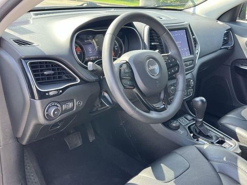 Used 2023 Jeep Cherokee Altitude Lux image 10