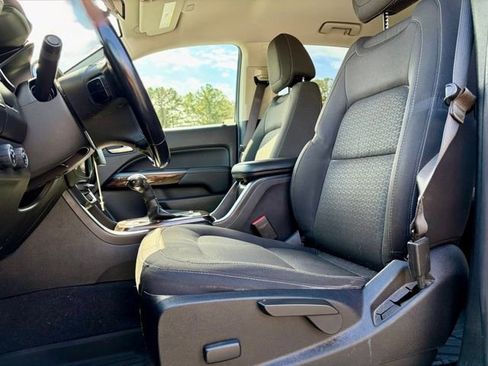 Used 2020 GMC Canyon SLE w/ Elevation Edition image 27