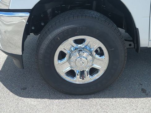 New 2026 RAM 3500 Tradesman AWD/4WD image 11