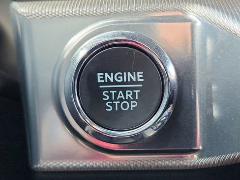 Used 2025 Ford F150 Lariat w/ FX4 Off-Road Package image 17