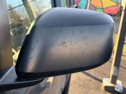 Used 2013 Nissan Xterra S image 9