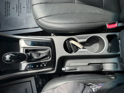 Used 2017 Hyundai Elantra GT w/ Value Edition Package 02 image 26