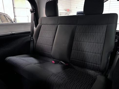 Used 2012 Jeep Wrangler Sport AWD/4WD image 15