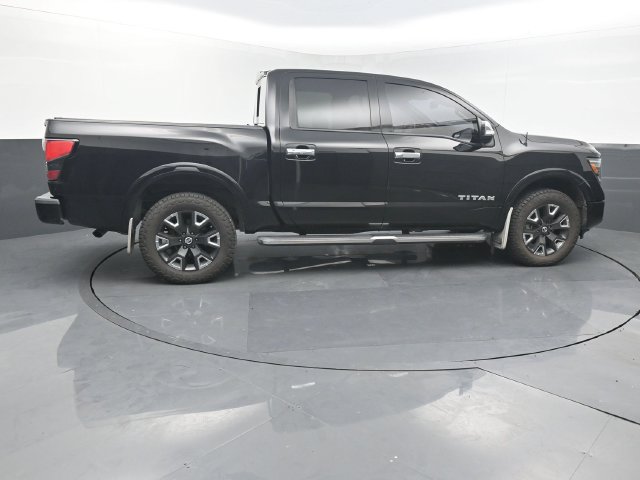 Used 2021 Nissan Titan Platinum Reserve w/ Moonroof Package AWD/4WD image 30