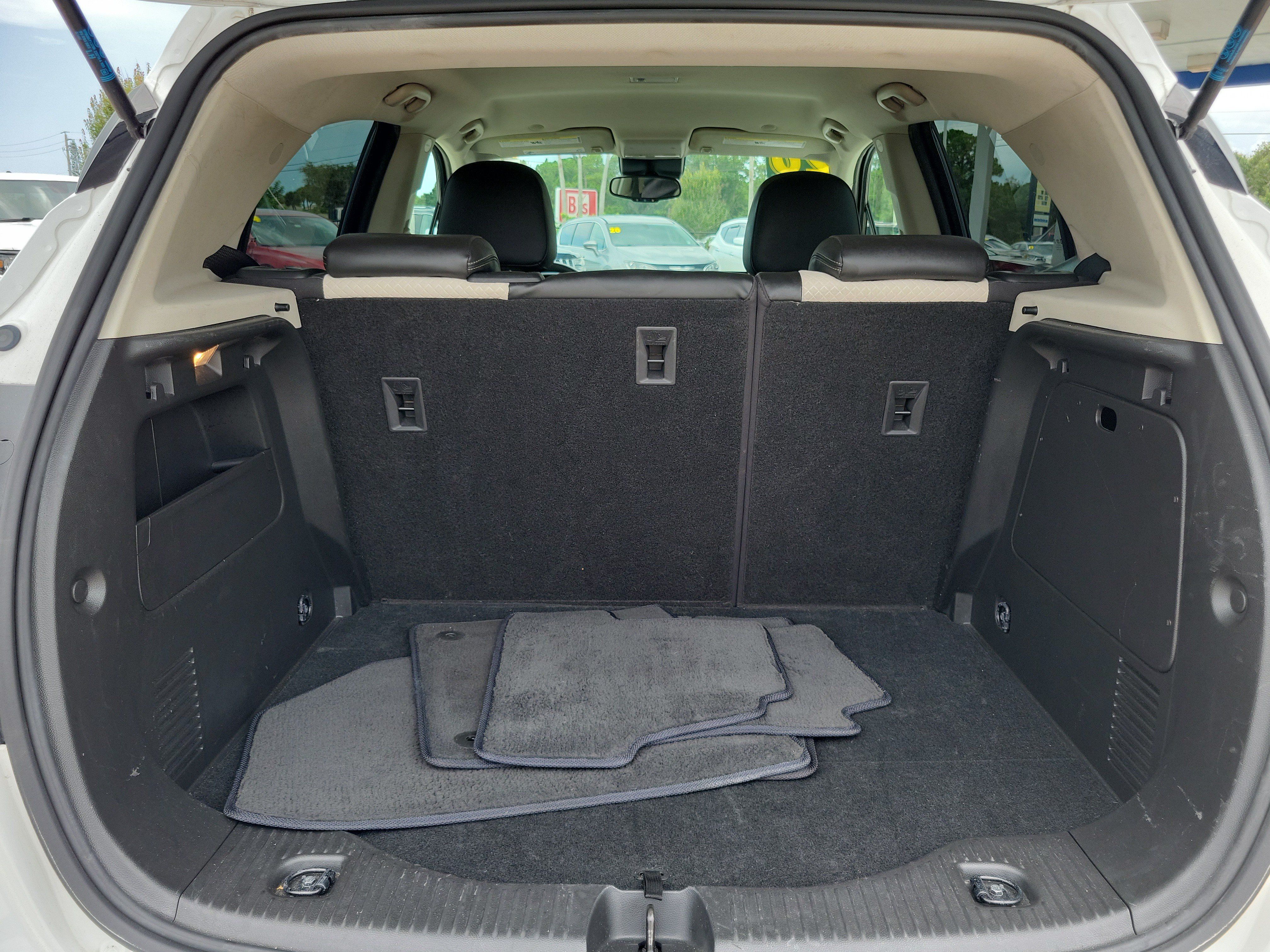 Used 2020 Buick Encore Preferred FWD image 7