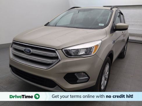 Used 2018 Ford Escape SE w/ SE Sync 3 Package FWD image 1