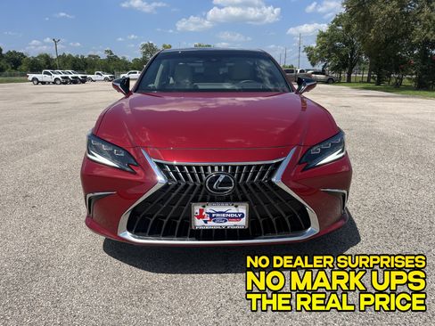 Used 2025 Lexus ES 350 Ultra Luxury FWD image 7