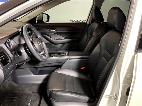 Used 2023 Nissan Rogue SL w/ SL Premium Package image 20