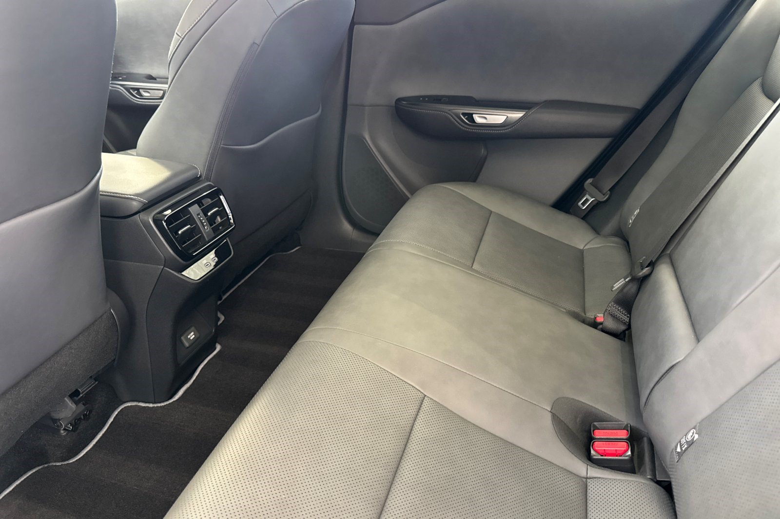 Certified 2023 Lexus RZ 450e Premium w/ Technology Package AWD/4WD image 15