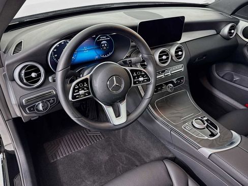 Used 2021 Mercedes-Benz C 300 Sedan image 4