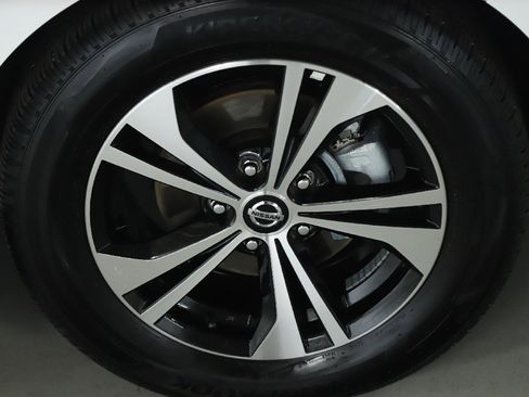 Certified 2023 Nissan Sentra SV w/ Trunk Package image 10