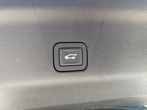 New 2026 GMC Yukon XL Denali Ultimate image 39