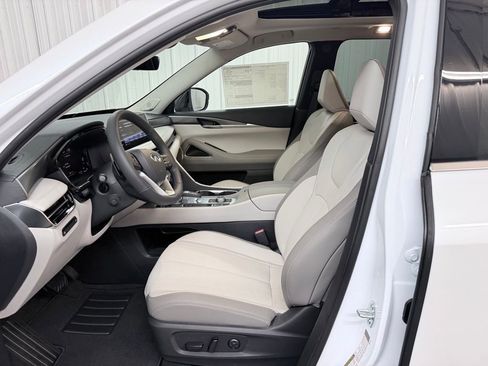 New 2027 INFINITI QX60 Luxe w/ Cargo Package FWD image 12