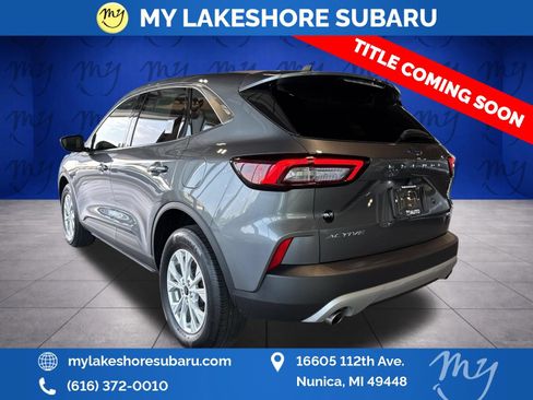 Used 2023 Ford Escape Active AWD/4WD image 6