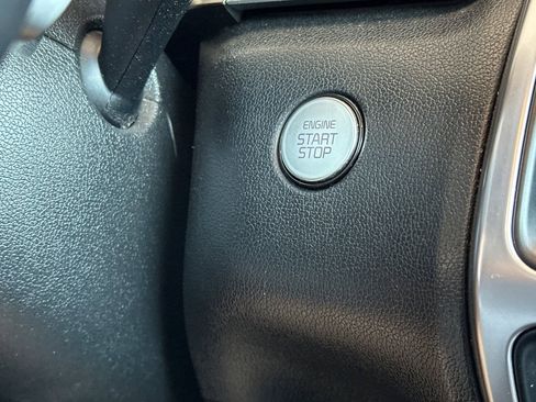 Used 2021 Kia Sorento S FWD image 23