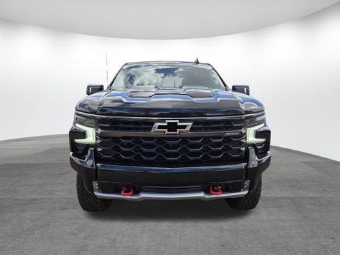 Used 2023 Chevrolet Silverado 1500 ZR2 w/ Technology Package image 2
