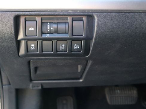 Used 2019 Subaru Legacy 2.5i Premium AWD/4WD image 14