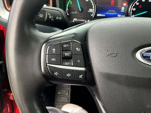 Used 2024 Ford Maverick Lariat image 22