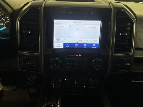 Used 2020 Ford F150 XLT w/ Equipment Group 302A Luxury AWD/4WD image 21