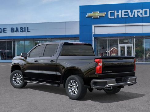 New 2026 Chevrolet Silverado 1500 LT w/ Z71 Off-Road Package AWD/4WD image 3