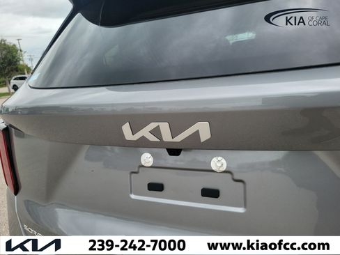 New 2026 Kia Sorento EX AWD/4WD image 10
