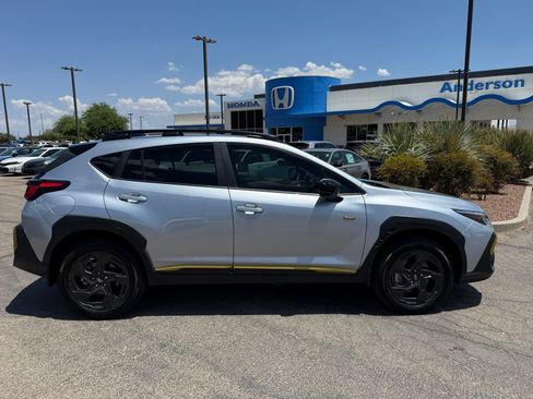 Used 2025 Subaru Crosstrek 2.5i Sport AWD/4WD image 4