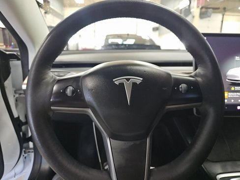Used 2022 Tesla Model 3 Long Range image 4