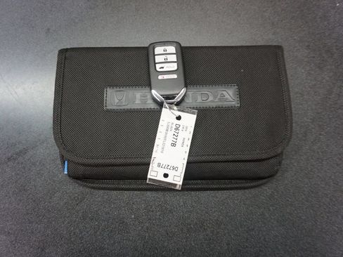 Used 2015 Honda CR-V Touring image 17